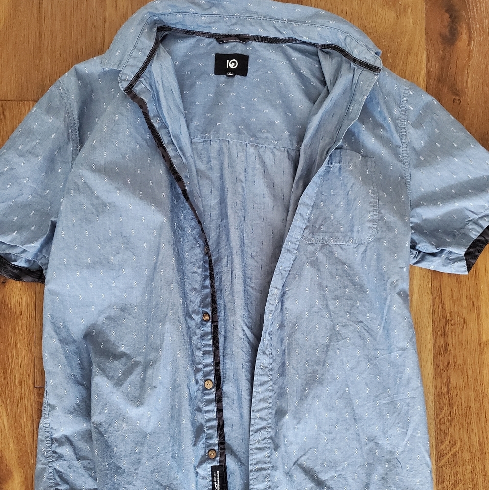 Ten Tree button up